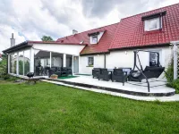 Country House Premium