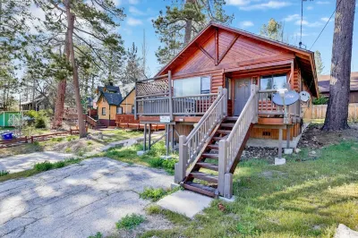 Bear Claw Bungalow #379 Hôtels à proximité de : Bear Mountain Golf Course