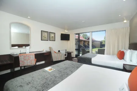 Quality Hotel Lincoln Green Отели рядом с достопримечательностью «Elements Surf»