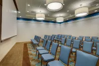 Drury Inn & Suites Grand Rapids