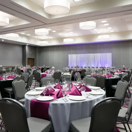 Courtyard Omaha Bellevue at Beardmore Event Center