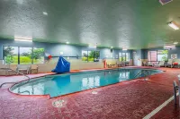 Holiday Inn Express & Suites FRANKLIN by IHG - Pools