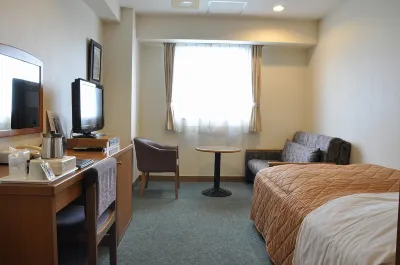 City Hotel Tomobe  호텔