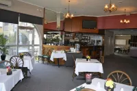 Colac Mid City Motor Inn Hotels in Colac