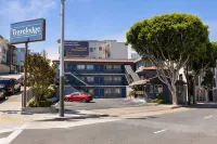 Travelodge by Wyndham by Fisherman's Wharf - موقف سيارات