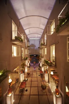 KoenoKoeni Boutique Hotel