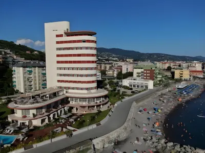 Grand Hotel Torre Fara Hotel in zona Spiaggia pubblica di Paraggi