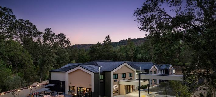 The Inelle, Oakhurst Yosemite, a Tribute Portfolio Hotel Hotels in Madera County