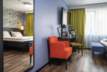 Thon Hotel Tromsø Отели в г. Тромсё