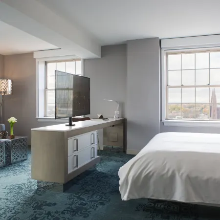 Renaissance Albany Hotel