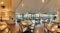 Best Western Plus Palais des Congres فنادق في Eure