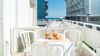 Hotel Pigalle - 조식 운영