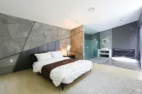 Mungyeong Arten Pool Villa