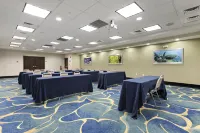 Hampton Inn & Suites Gulfport I-10 - 2-Star