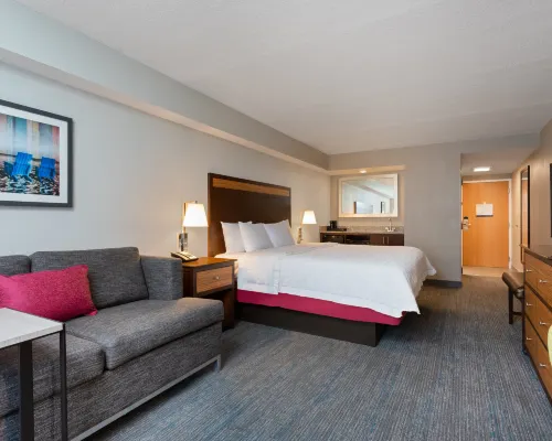 Hampton Inn & Suites Fort Myers Beach/Sanibel Gateway Hotels in Fort Myers Beach