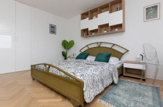 Elegant Warsaw Apartment