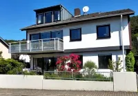 Bright, modern apartment with charm in Dahn Hotel a Dahn