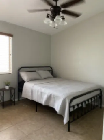 SummerHaven 5 minute drive to river Hotels in Mohave Valley