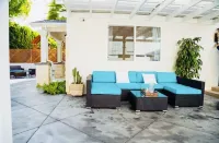 Luxury High Tech 4 BDR in Perfect Location!