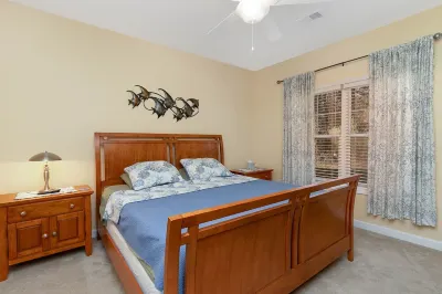 Barefoot Resort Main Level 2 bedroom Golf Villa w/ 2 pools to choose from T.I.G.E.R.S. 프레절베이션 스테이션 주변 호텔