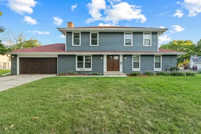 RubyRoofResidence-Milwaukee: 10 Min Walk to Fiserv Forum Hotels in 