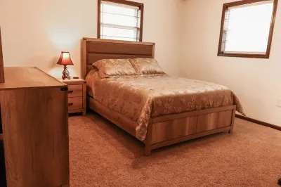 Quiet, 4-bed home with a park view.