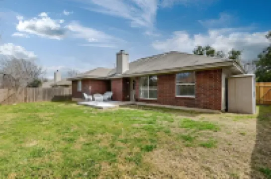 Cozy & Quiet in Georgetown Pet-friendly & Long Stays