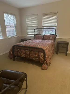 Nestled in Cheyenne Canyon and one minute walk to the Broadmoor hotel! Hotels near Cheyenne Mountain Zoo