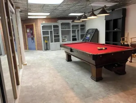 Retreat, Group Vacation, Reunion, Wedding Friendly with Amazing View. Sleeps 30