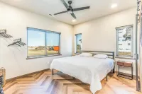 Modern Home on Lake Albert with Hot Tub Hotels in Hamlin County