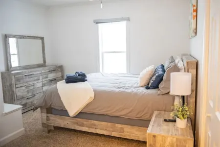 Trail Riders Haven- Only 1 Block from TONS of Adventurous Trails! Huge Garage!