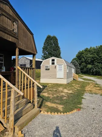 Cozy cabin 8 minutes from Ark Encounter!!