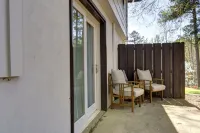 Modern Alpharetta Home-Sleeps 9