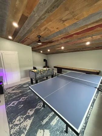 Spacious home on 225 Acres! Country living at its best!Unit#2