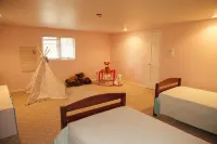 Huge Reunion House Near Oglebay Park, Pet-Friendly