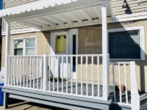 Lovely Seaside Park Getaway - Walk to Beach & Bay - Parking, Badges, BBQ Hotels near Seaside Park