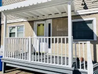 Lovely Seaside Park Getaway - Walk to Beach & Bay - Parking, Badges, BBQ