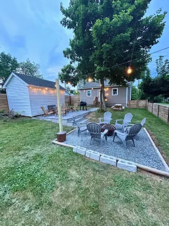 Cottage by the Caverns *FIRE PIT MOUNTAIN VIEWS*