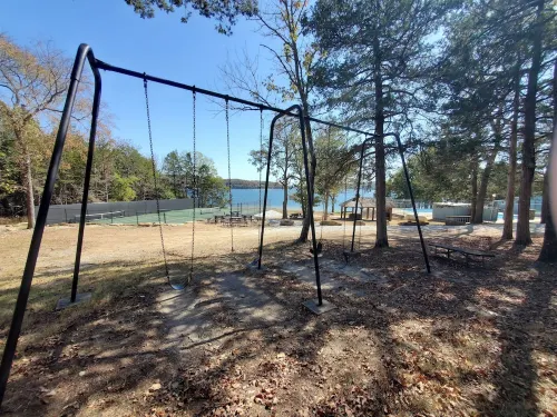 Moon Beam-Lakefront-Community Pool & Lost Bridge Marina Nearby