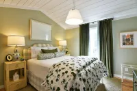 Boaters Dream Lake House 3/3.5 with 2 kitchens