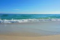 Mins to the Beach! /3 King Beds/Gameroom/Firepit/Dog Friendly