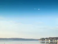 Cozy Bungalow house by the lake