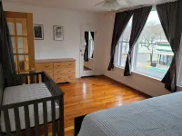 NEW Condo above bakery in Downtown Frankfort w/ Sunroom view of Betsie Bay!