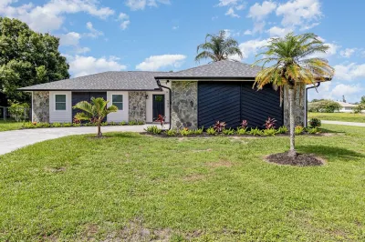 3-bedroom house in beautiful Palm Bay Florida