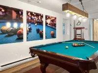 Oasis ~Lavish Lake Harmony Beauty-2 Gamerooms, Private Theatre, Firepits,Hot Tub