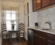 Downtown Luxurious Studio w/ Kitchen - 30 mins from Mount Rushmore