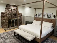 4 Season Fun on Lake Namakagon - Snowmobiling, Boating, Fishing, UTV & More! - Alppimaja