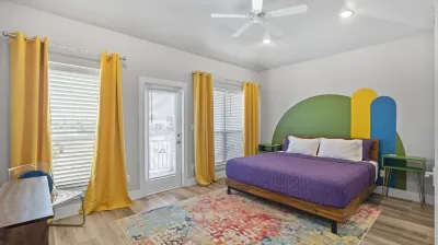 Getaway with a Heated Plunge Pool and Just a Couple Minutes to the Beach