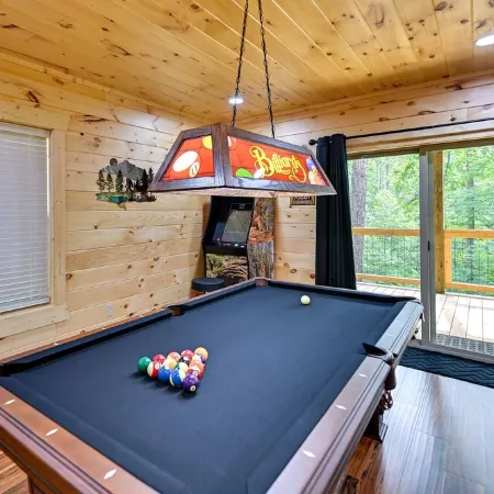 Cliffview Resort Lakefront  4Br, 3BTH- No Smoking/Pets. Fishing Dock, Game Rm.