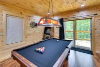 Cliffview Resort Lakefront  4Br, 3BTH- No Smoking/Pets. Fishing Dock, Game Rm. - Parvekkeita